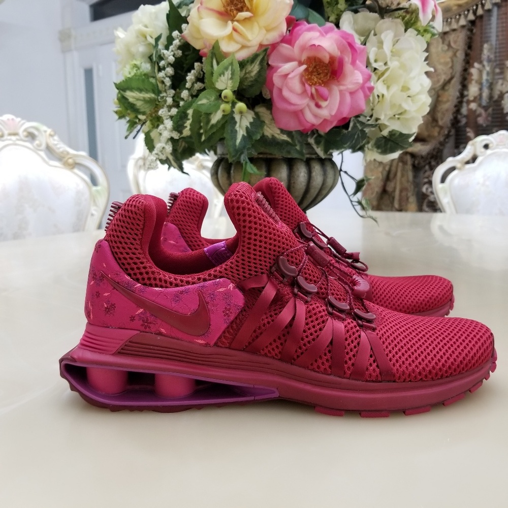 Nike Women's Shox Gravity Shoes - Picture 7 of 8